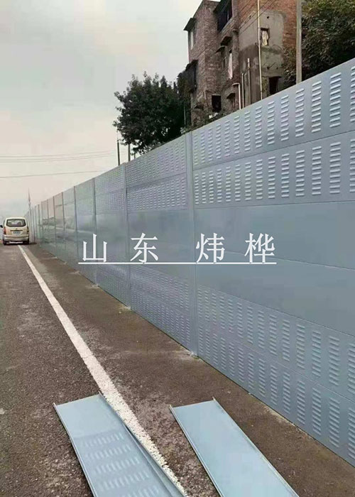 公路聲屏障設(shè)備